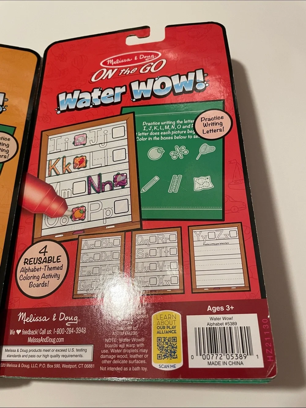Melissa & Doug On the Go Water Wow Number & Alphabet Water Reveal Pad Set of 2